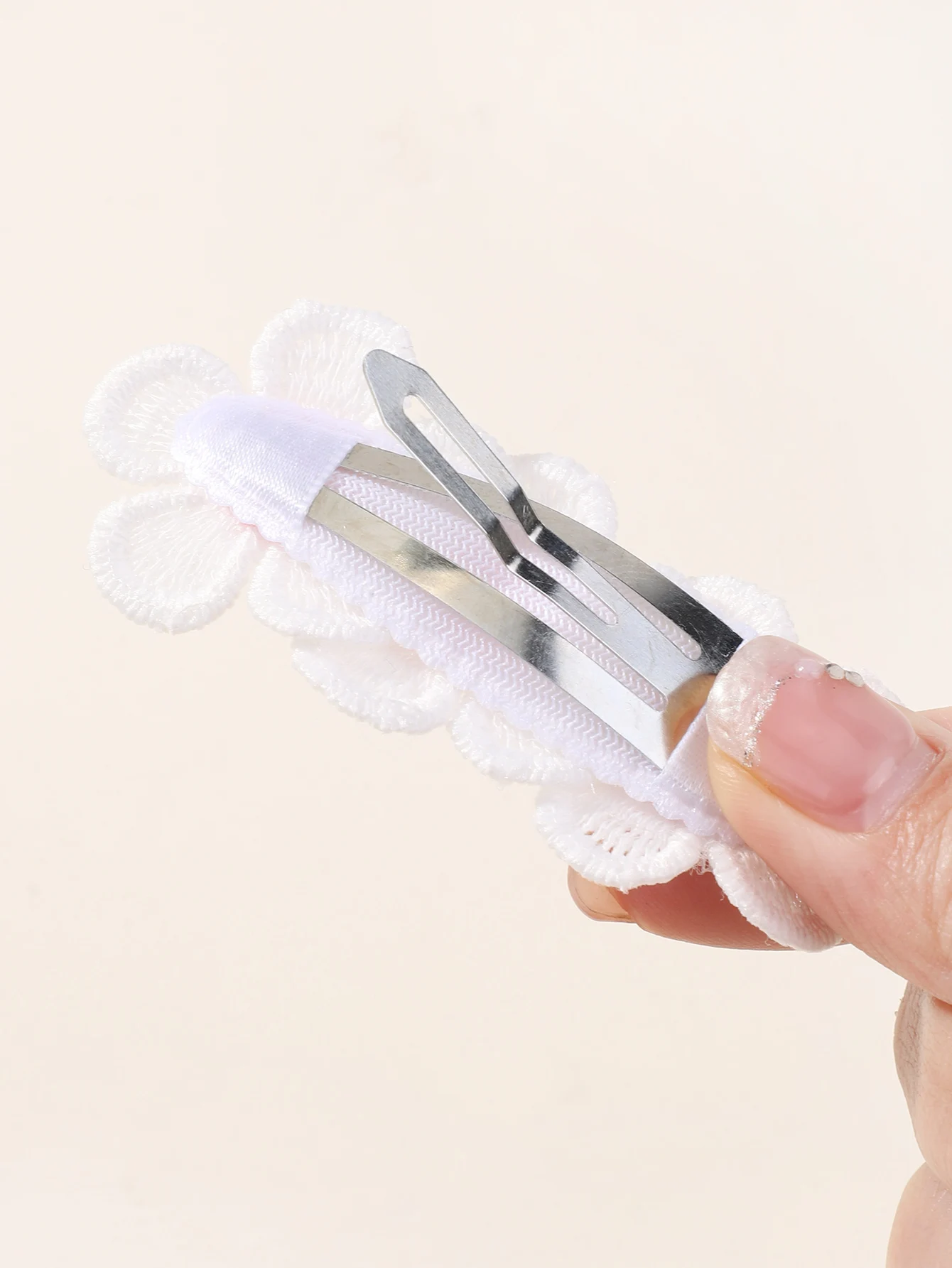 Pinzas para cabello con flores amarillas – horquillas bebé - imagen 2