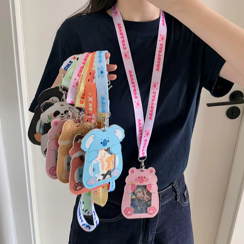 Soporte tarjetas cordón animal – Estuche bus Kpop resistente arañazos - imagen 4