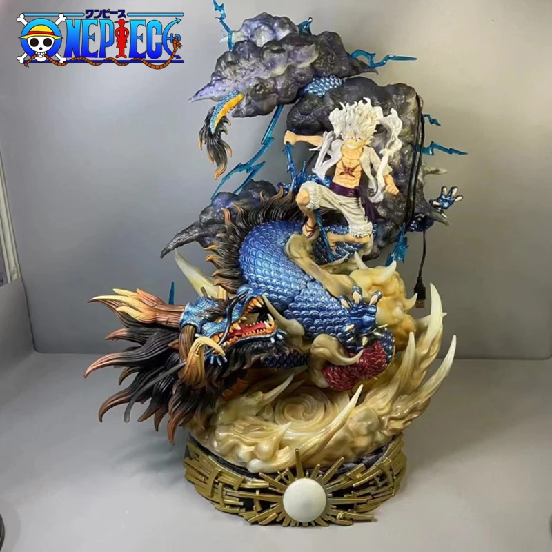 Figura Luffy Gear 5 en PVC