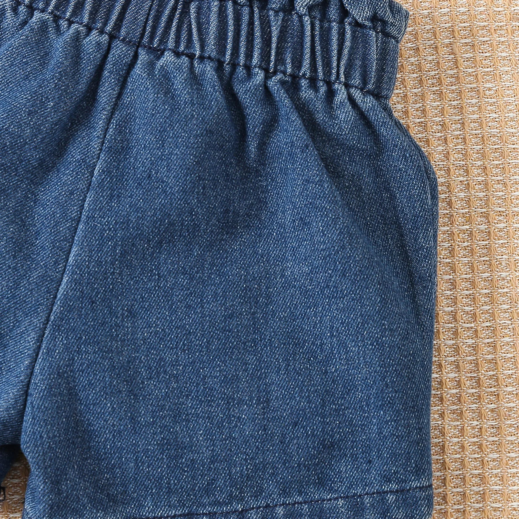Conjunto de verano para niña: top sin mangas de algodón y vaqueros - imagen 4