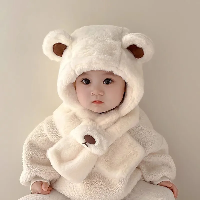 Gorro infantil con diseño de oso
