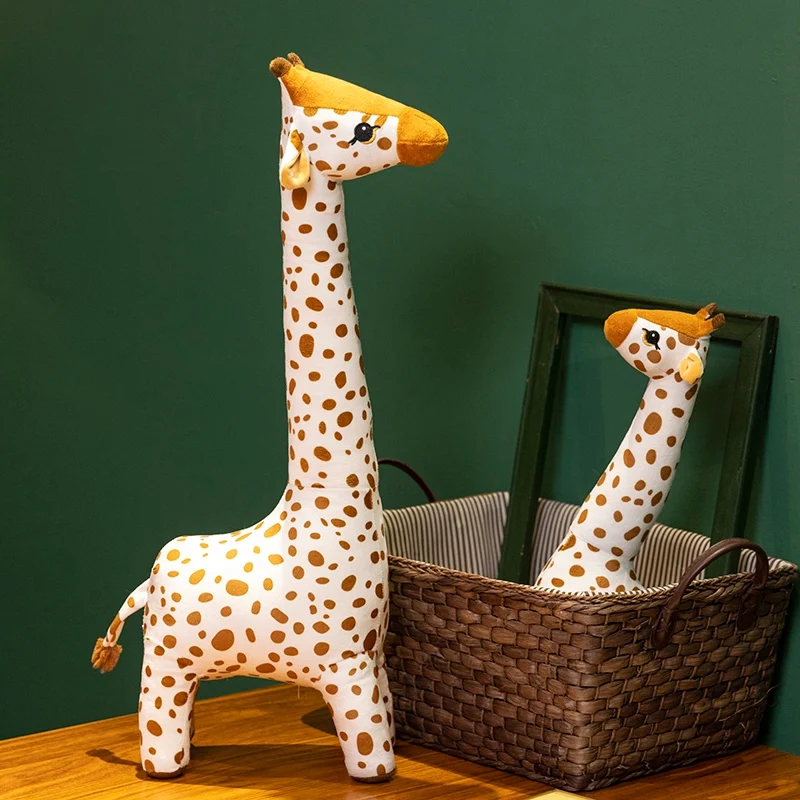 Detalle de la jirafa de peluche y textura