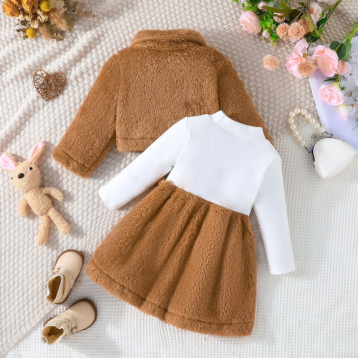 Abrigo infantil de solapa con letras para niño en otoño e invierno - imagen 2