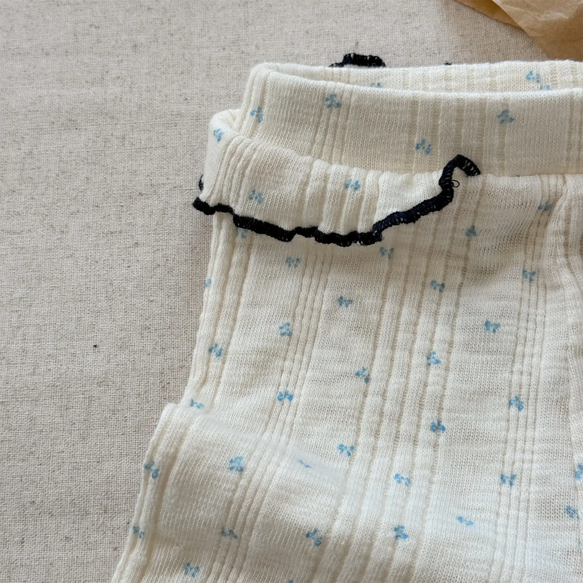 Leggings cortos de verano para niños con encaje floral transpirable - imagen 5