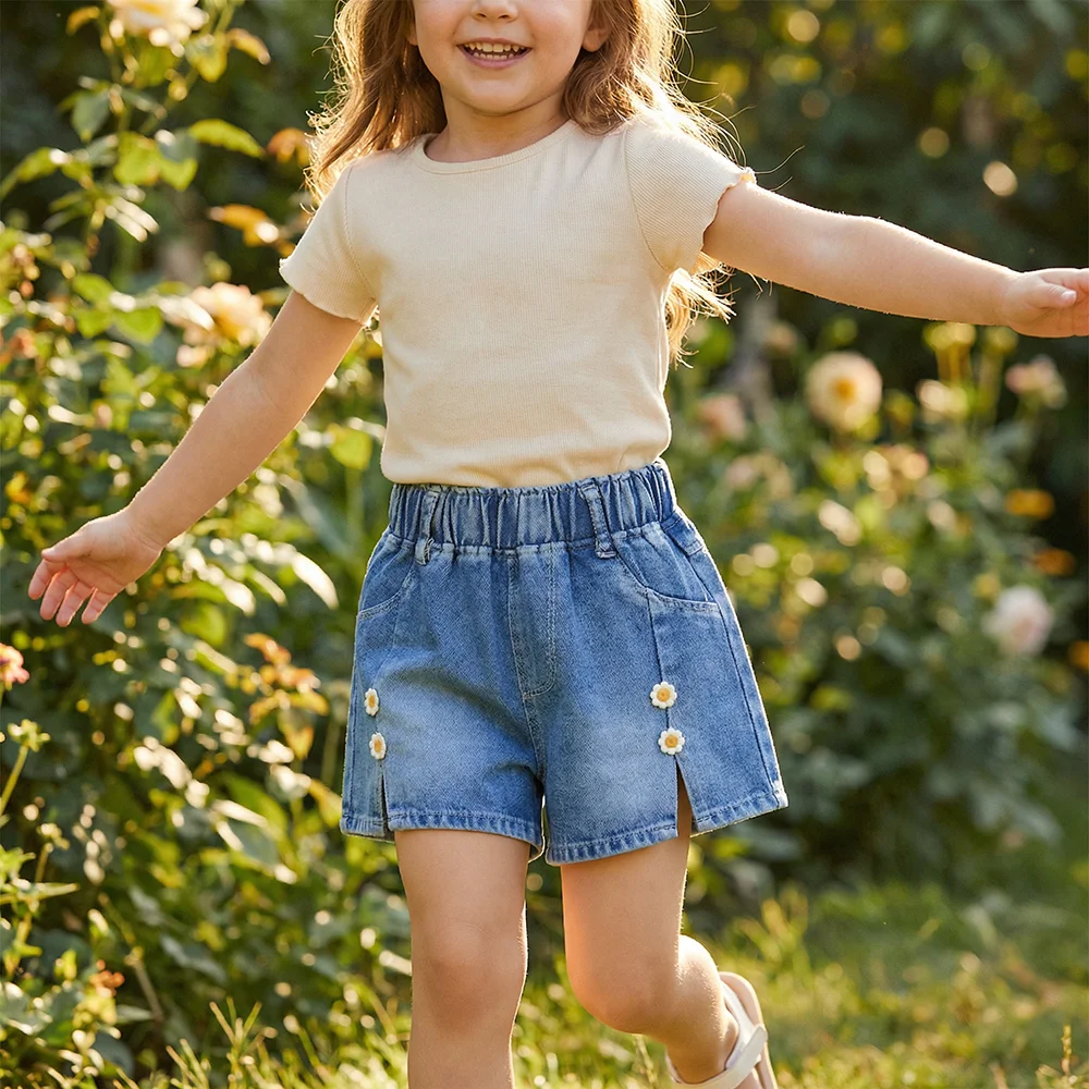 Pantalones cortos vaqueros para niña con estampado de cerezas y lazo - imagen 2