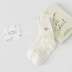 Calcetines niño de malla transpirable para primavera y verano con lazo