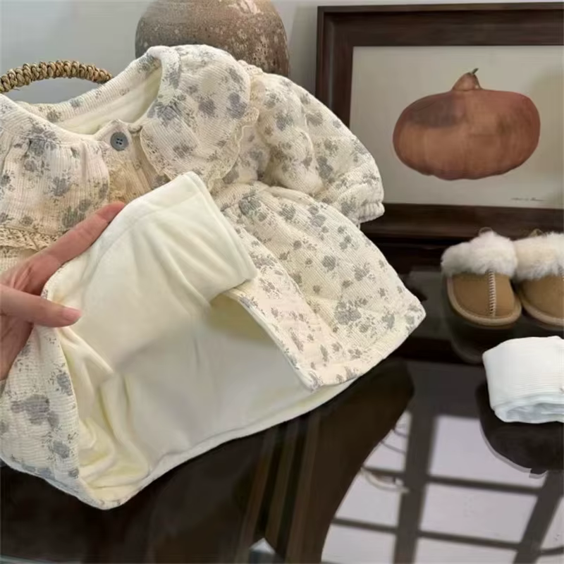 Parka acolchada de algodón para niña – Solapa con botones decorativos - imagen 3