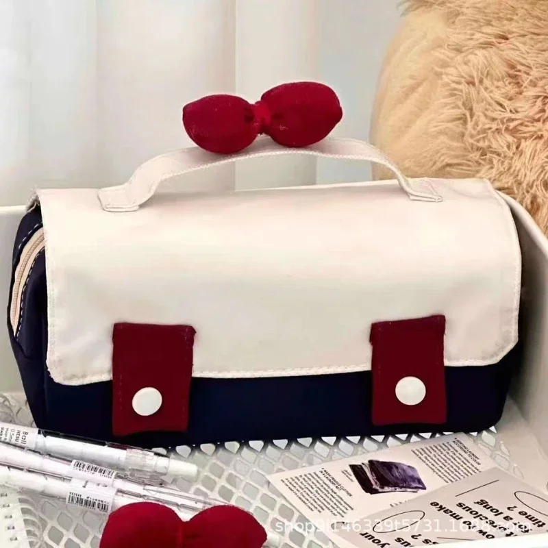 Exterior de tela de algodón con estampado infantil de la bolsa organizadora