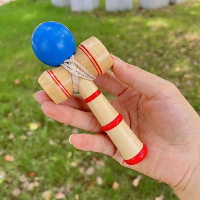 Kendama de madera japonés para agilidad y flexibilidad - imagen 2
