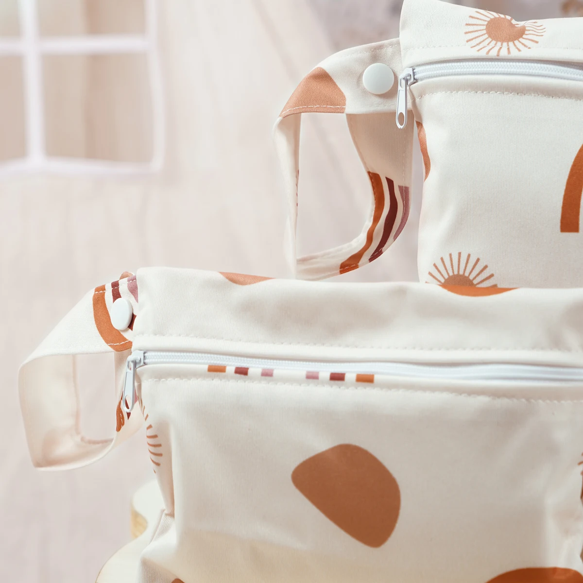 Elinfant Conjunto 2 piezas: bolsa menstrual impermeable 18x14 cm - imagen 3