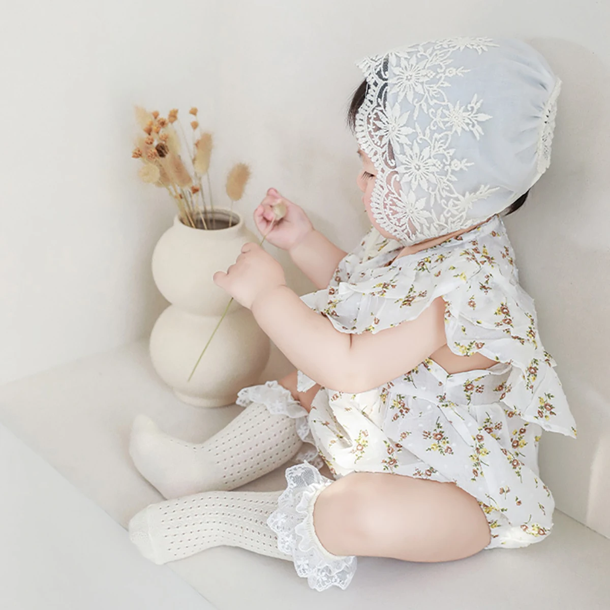 Calcetines largos de encaje suave para niñas malla estilo princesa - imagen 4