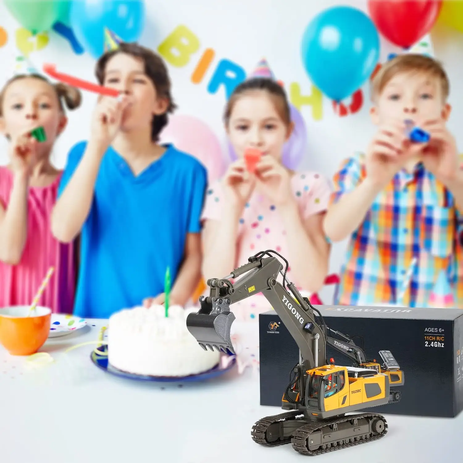 Excavadora RC 1:20 en escena