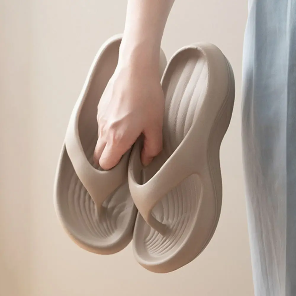 Chanclas antideslizantes ligeras con suela gruesa impermeables - imagen 2