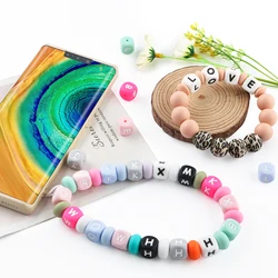Kovict Cuentas de silicona con alfabeto rosa para pulseras y collares