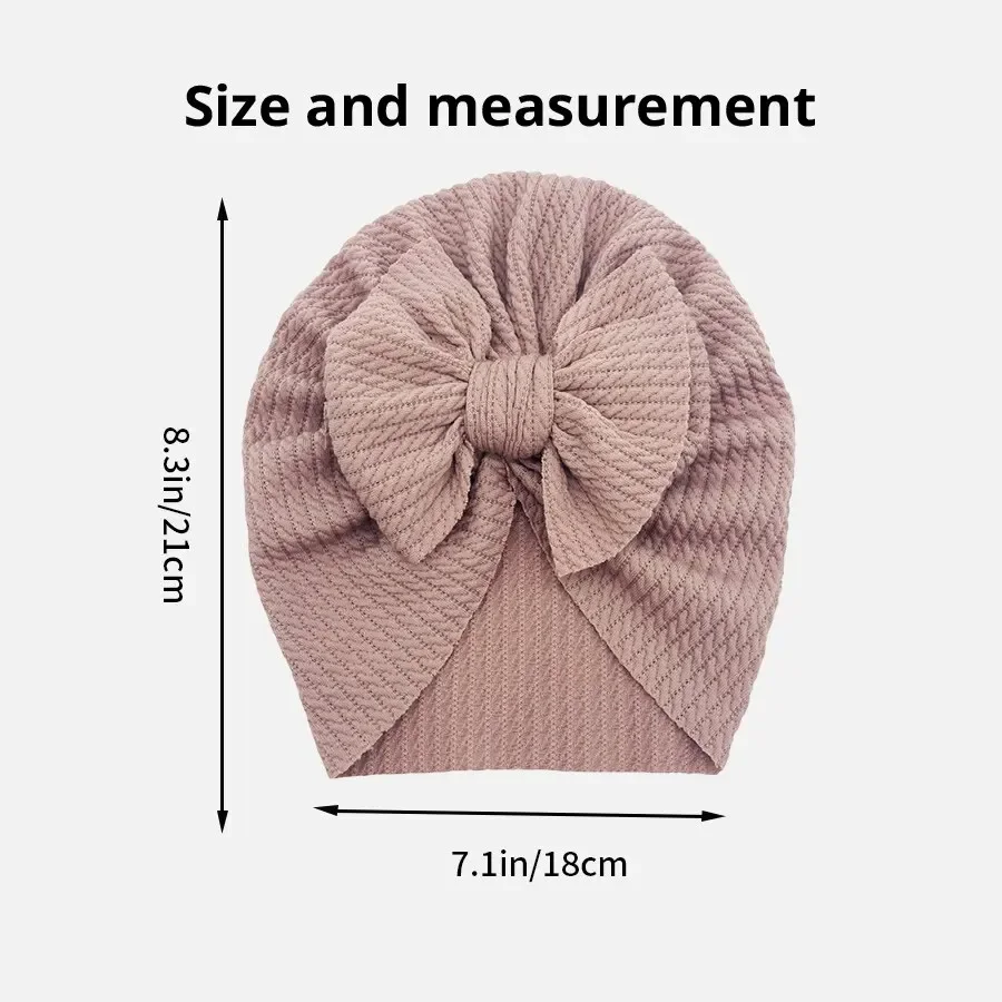 Detalle del lazo grande del gorro