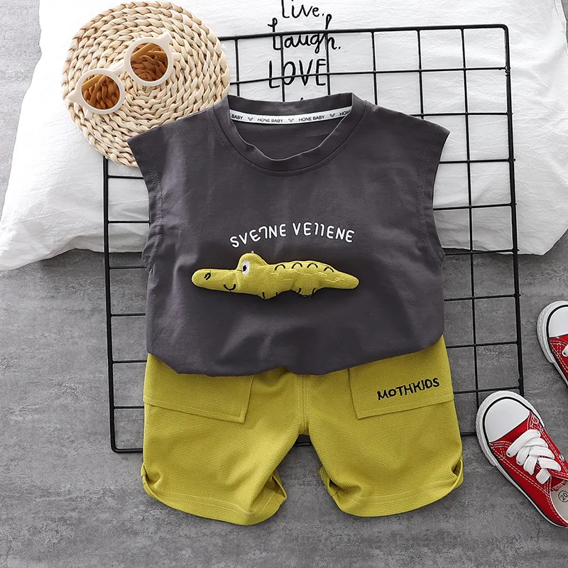 Conjunto infantil gris verano
