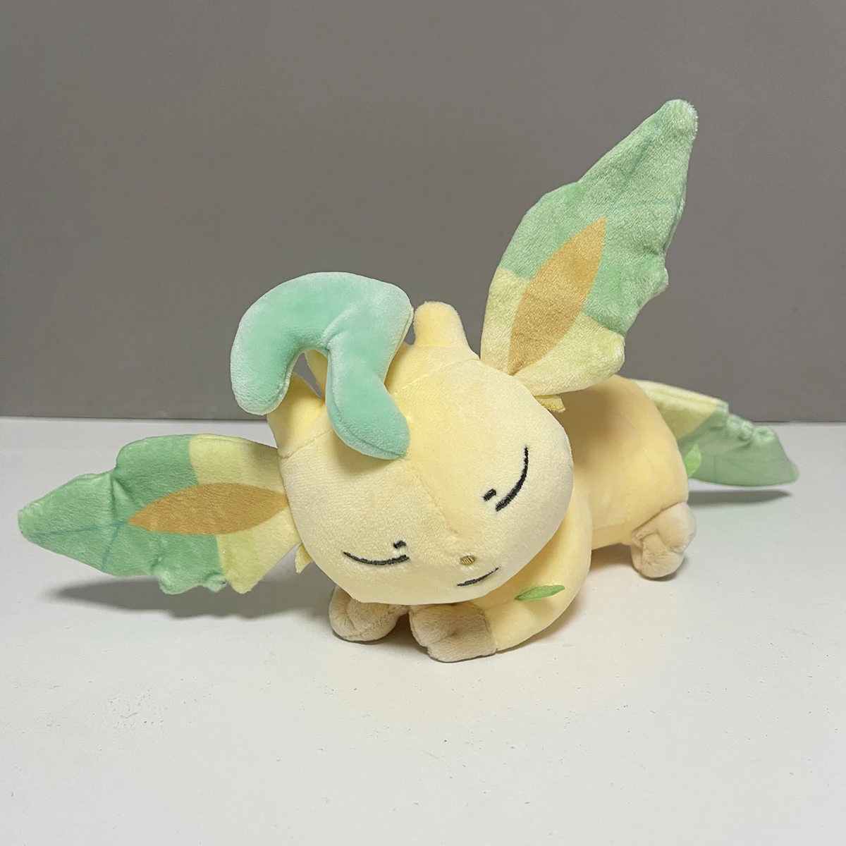 Peluches de PokémonCharizard y Sylveon