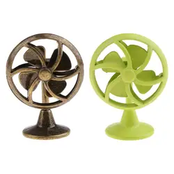 Mini ventilador eléctrico de mesa para casa de muñecas juguete