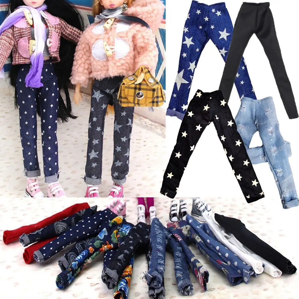 Pantalones vaqueros con estampado floral para muñeca