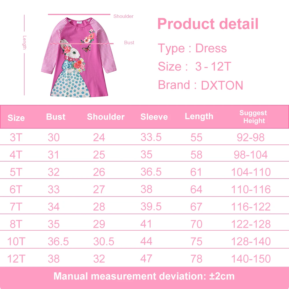 Vista frontal del vestido DXTON con estampado de mariposas y conejos