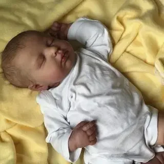 NPK Muñeca reborn realista con tacto suave y pelo dibujado a mano