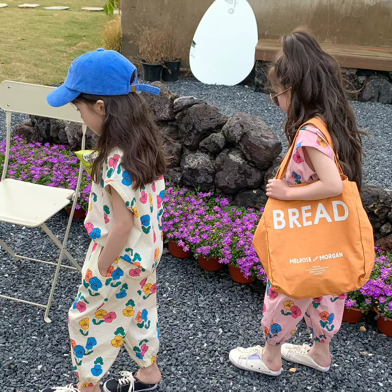 Conjunto verano niña con camiseta de tirantes y chaleco floral - imagen 4