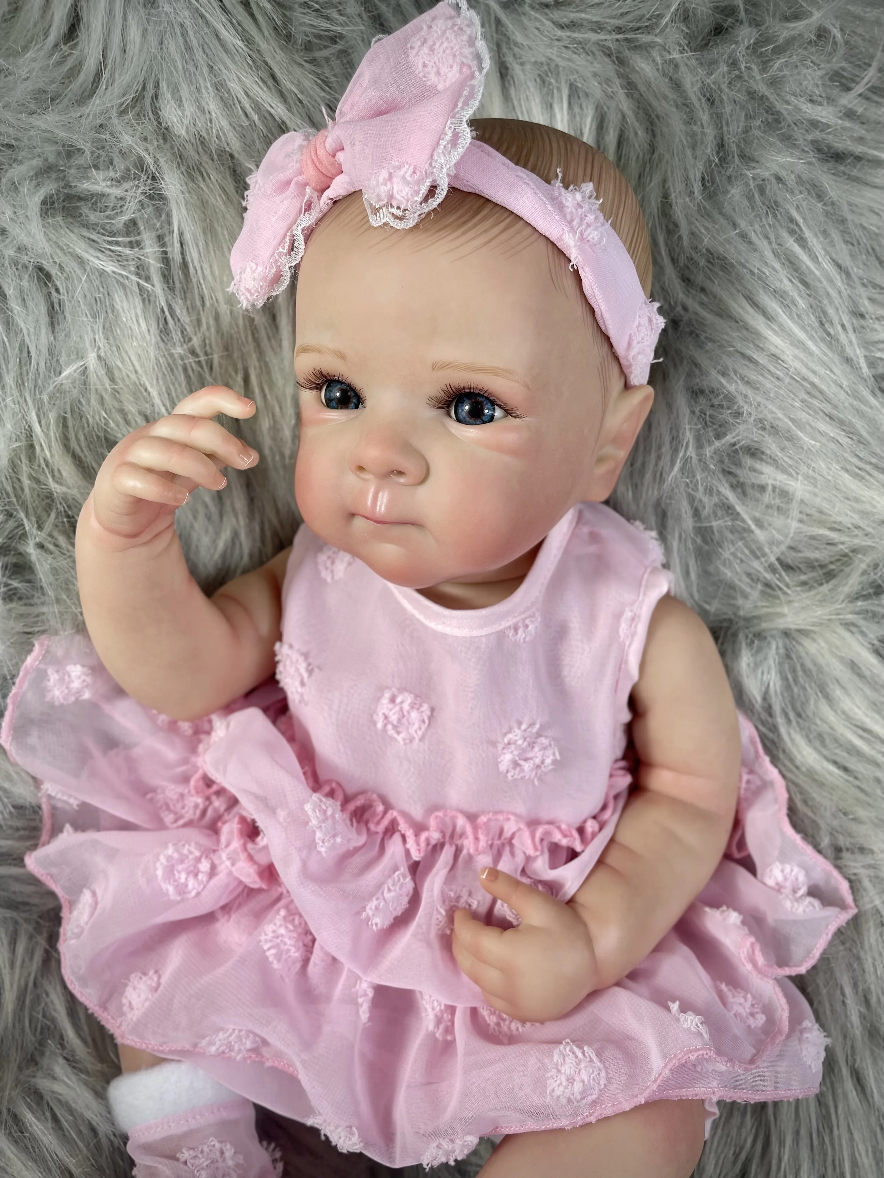 Muñeca Reborn MRB de vinilo realista con pelo pintado - imagen 4