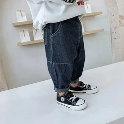 Pantalones vaqueros elásticos para niños - Cómodo y versátil