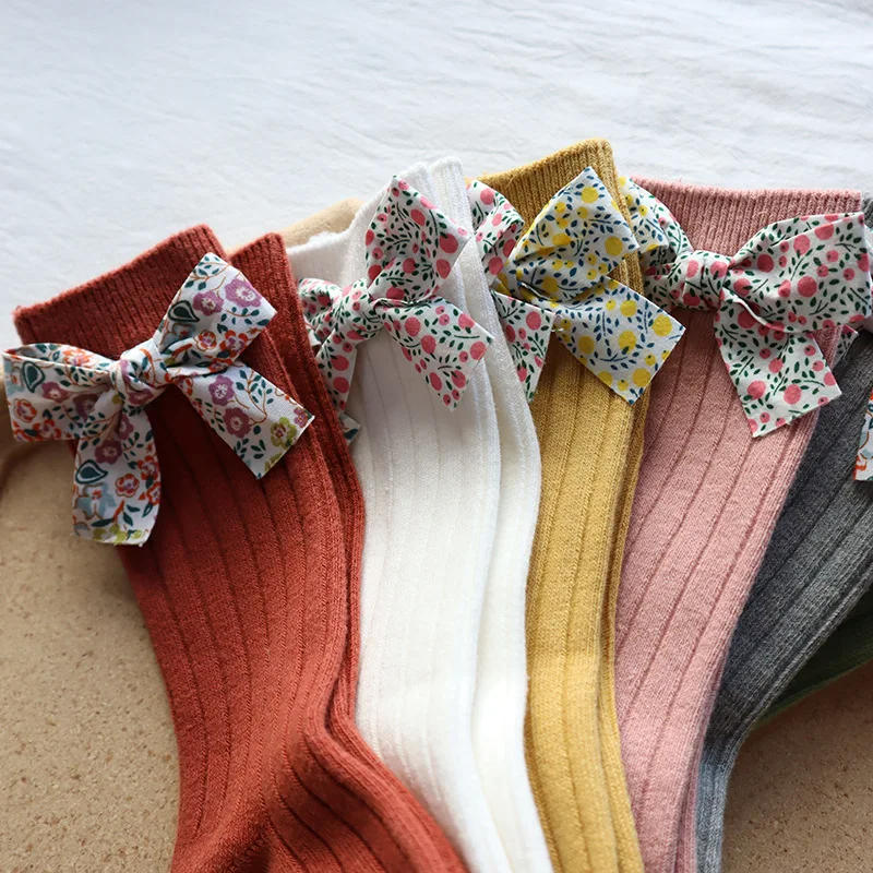 Calcetines altos de algodón con lazos florales estilo princesa - imagen 3