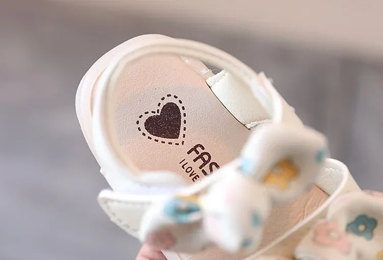 Sandalias antideslizantes para primeros pasos de bebés y niños - imagen 4
