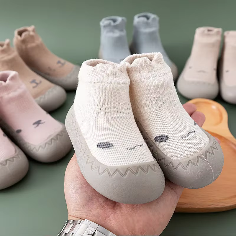 Zapatos de bebé para primeros caminantes con suela antideslizante 0-4 - imagen 4