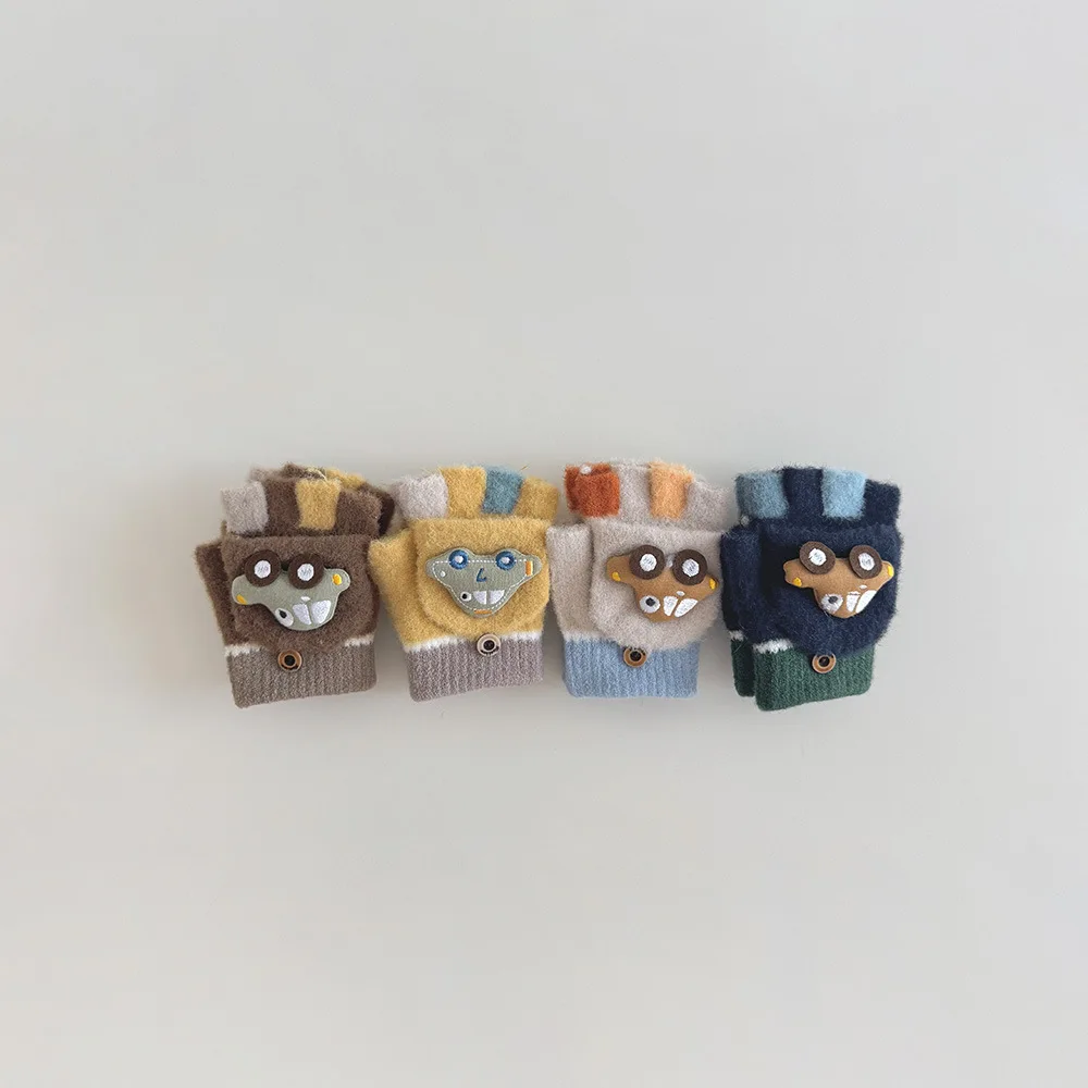 Detalle del diseño y la forma de los guantes