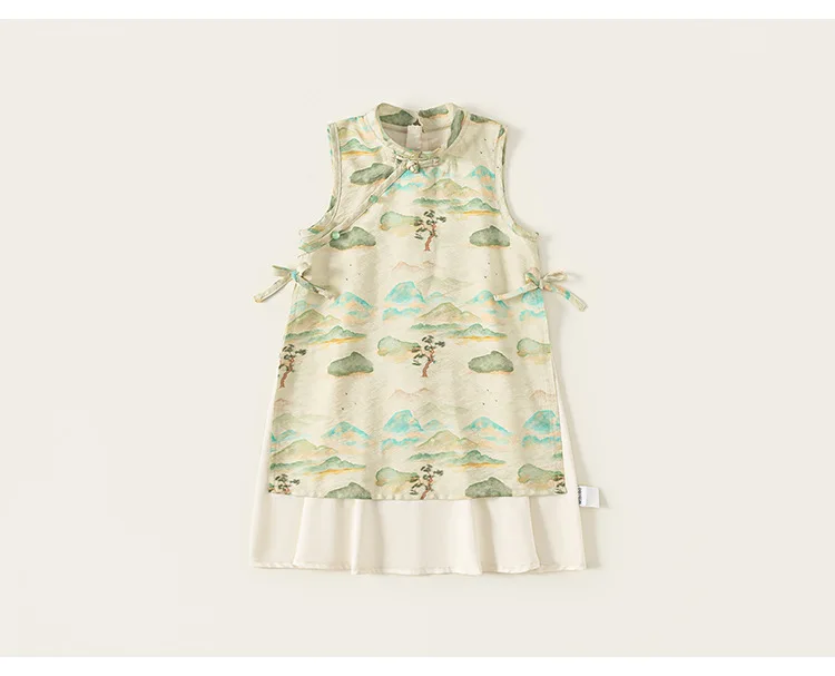 Vista del vestido infantil para combinar en verano