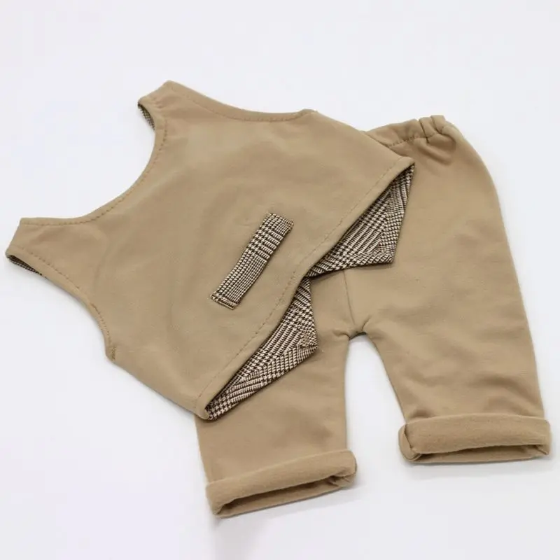 Conjunto chaleco y pantalón corto a cuadros para recién nacido - imagen 4