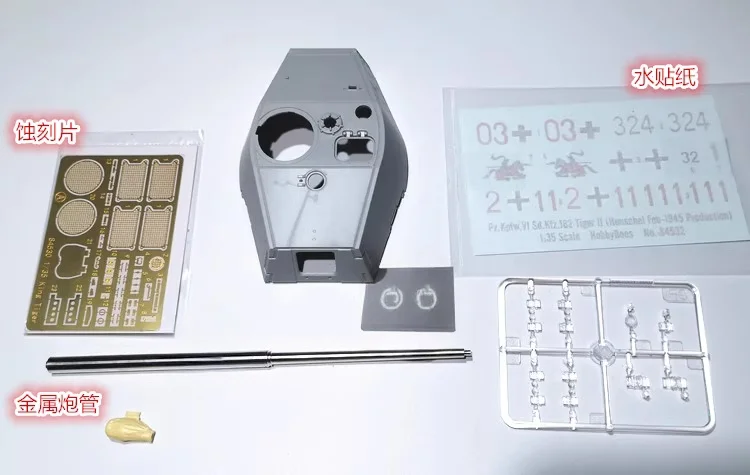 Placas y piezas del kit para ensamblar
