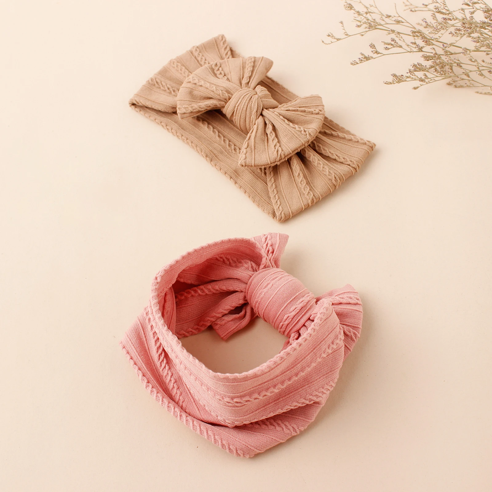 Turbante elástico con lazo jacquard