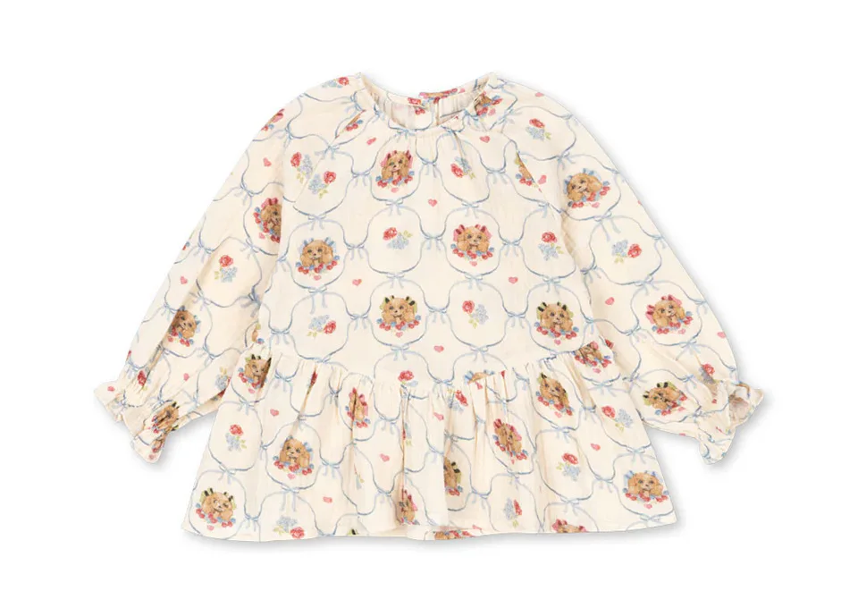 Versión de vestido infantil para celebraciones