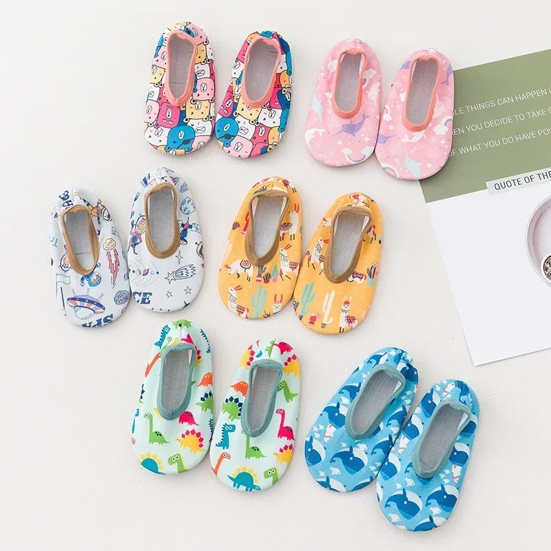 HOUSBAY Zapatillas agua niños antideslizantes para piscina y playa - imagen 4