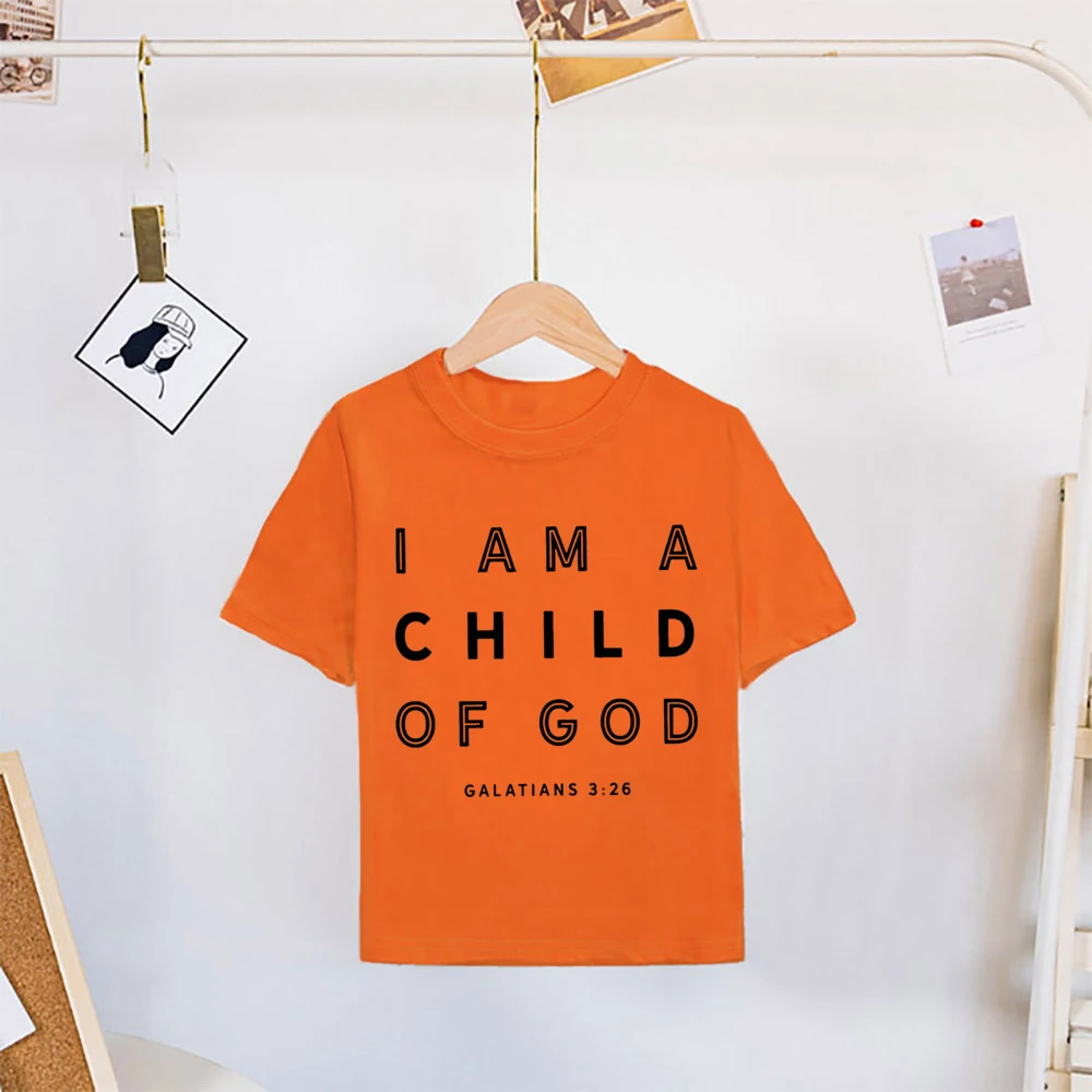 Vista trasera de la camiseta infantil