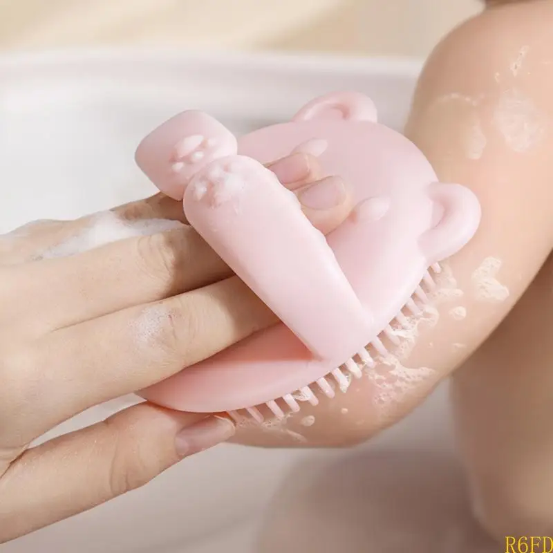 Cepillo de pelo para bebé en silicona suave con masaje y diseño oso