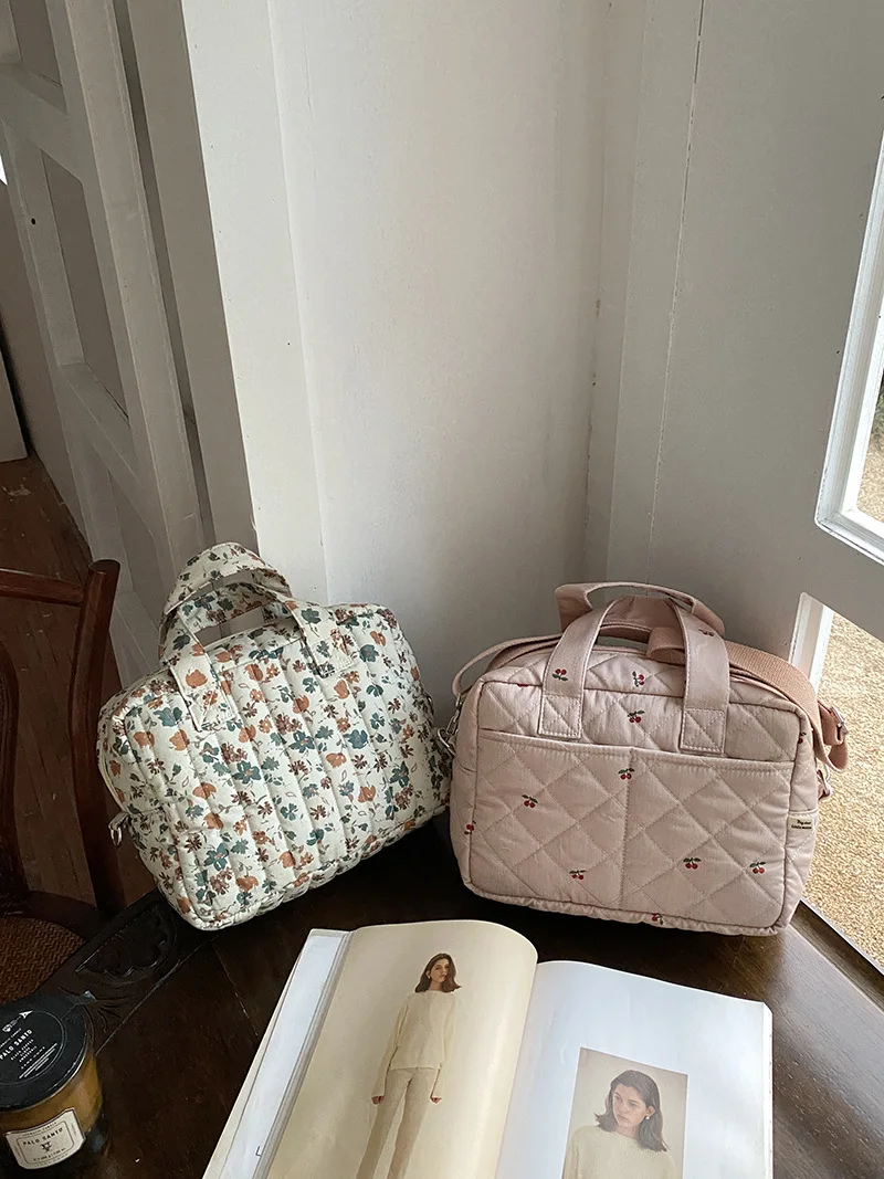 Bolsa de pañales con estampado, vista general