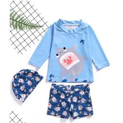 Traje de baño niño manga larga estampado cangrejo y tiburón