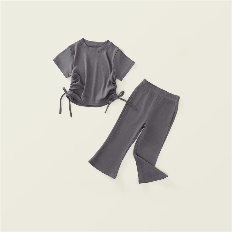 Conjunto de verano para niña con camiseta lisa y pantalón acampanado - imagen 3