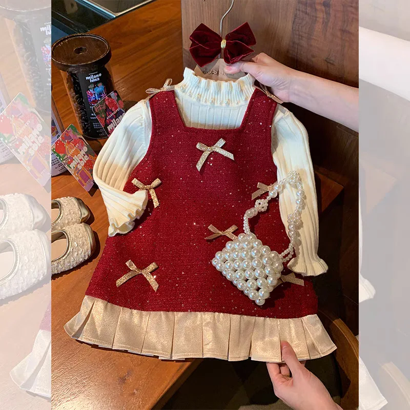 Detalles del arco en el vestido infantil
