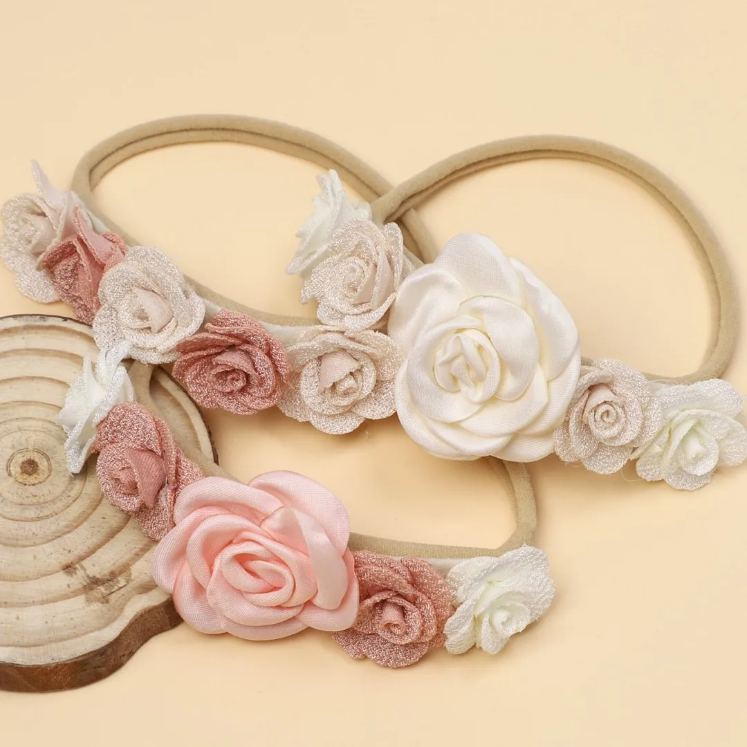 Detalle del acabado suave de la diadema
