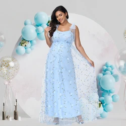 Vestido premamá largo de tul bordado floral con tirantes