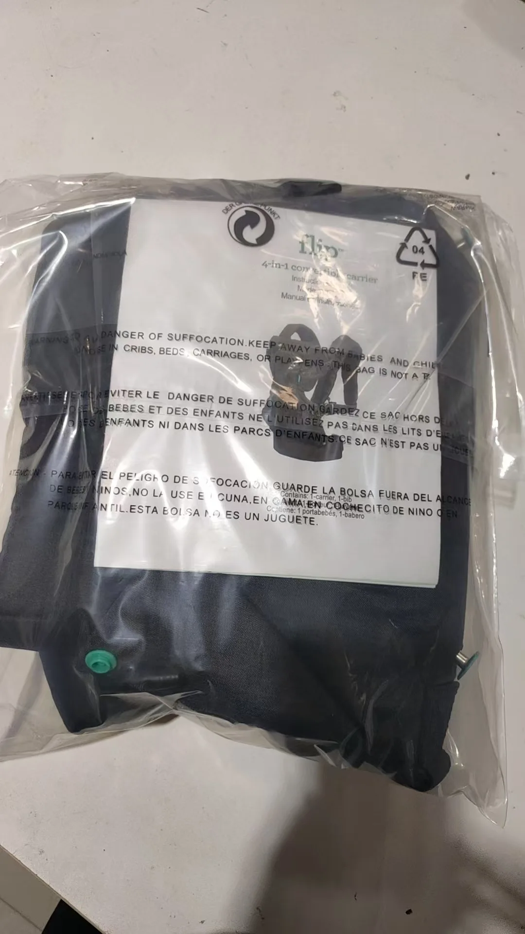 Portabebés plegado para transporte