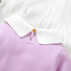 Pelele de invierno para recién nacida con cuello vuelto morado