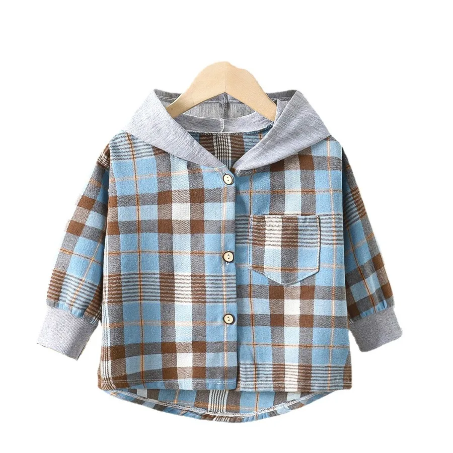 Look completo de otoño con la camisa a cuadros para niños