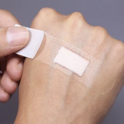 Tiritas impermeables y transpirables para heridas de bebé